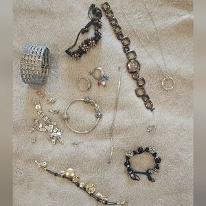 Miscellaneous jewelry